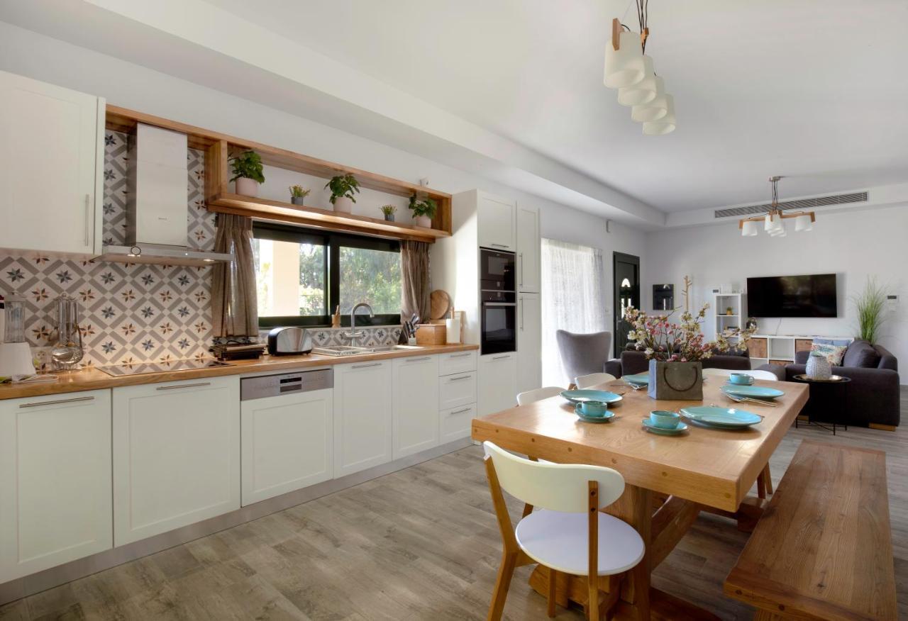 Heliophos Villa Aitheria Киотари Екстериор снимка