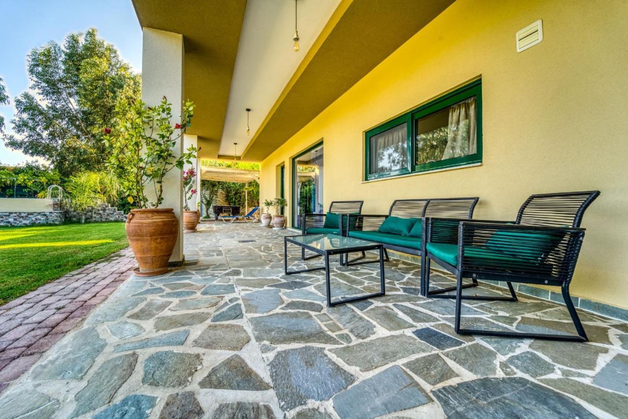 Heliophos Villa Aitheria Киотари Екстериор снимка