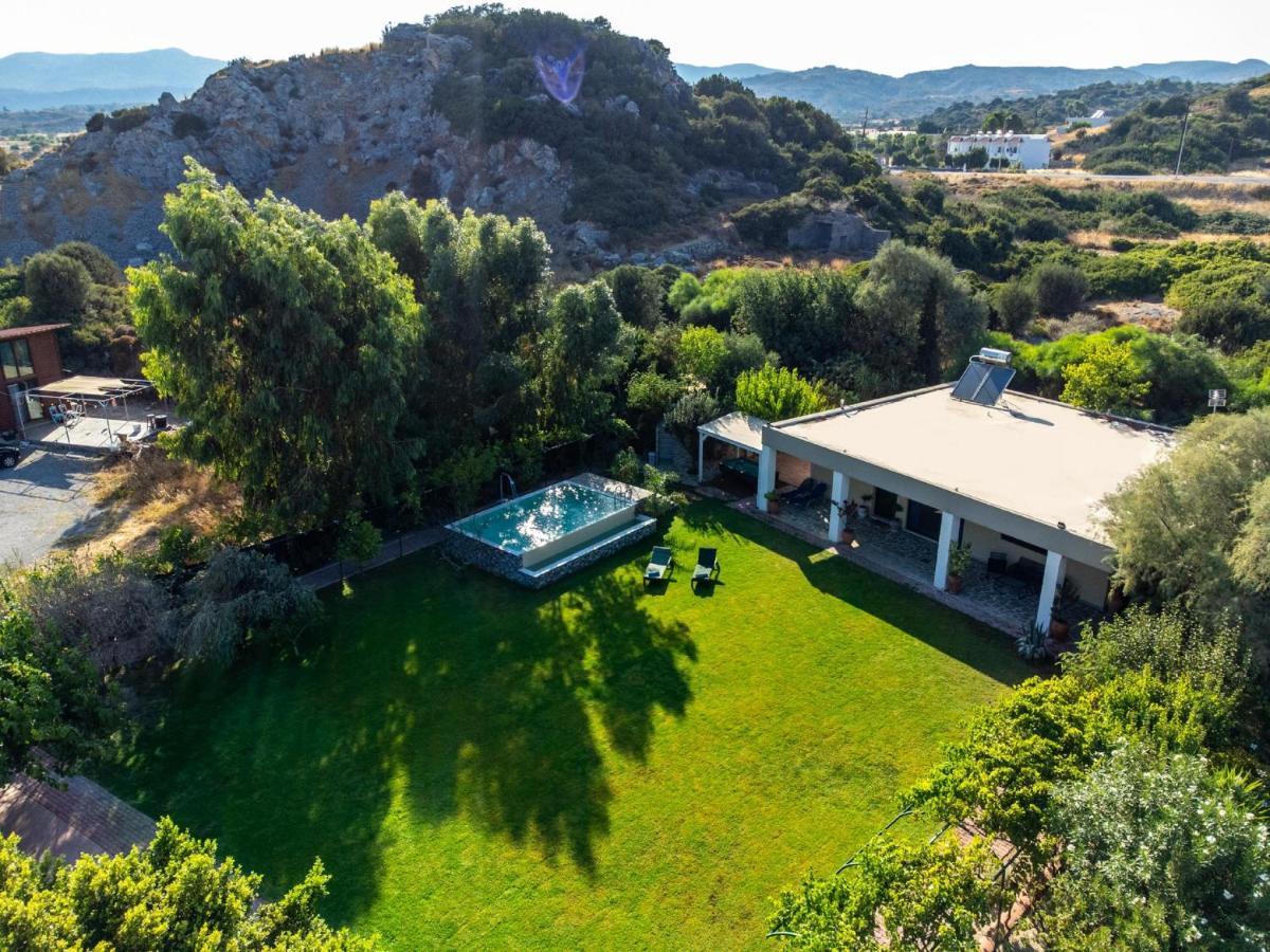 Heliophos Villa Aitheria Киотари Екстериор снимка